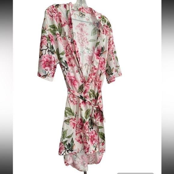 Show Me Your Mumu Brie Floral Robe W/Belt - Picture 1 of 11